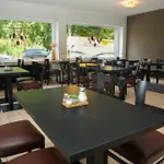 Hotel Frohnhauser Hof 2*