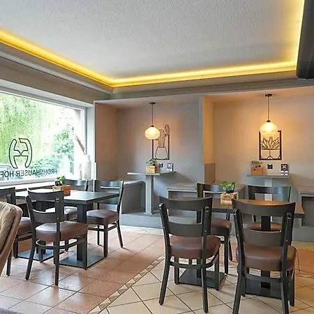 Hotel Frohnhauser Hof 3*