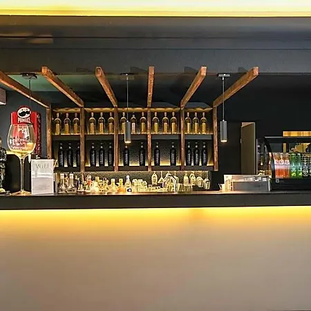 Frohnhauser Hof 3*