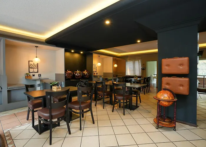 Frohnhauser Hof Hotel 2*